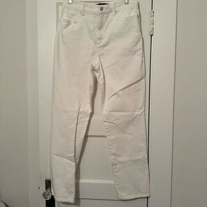 Stretch Fabric Womens High Rise Straight Leg Regular Fit Jean